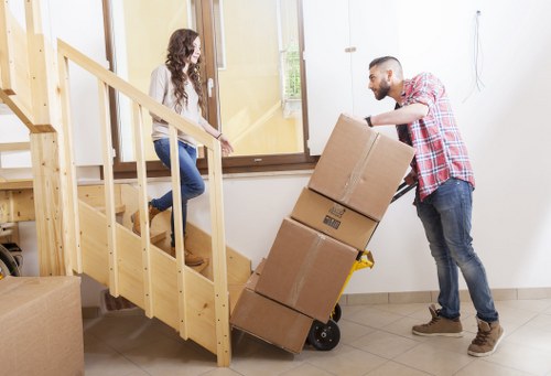 Waste disposal and liability notice for storage premises