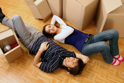 Free quote policy for Perivale storage services